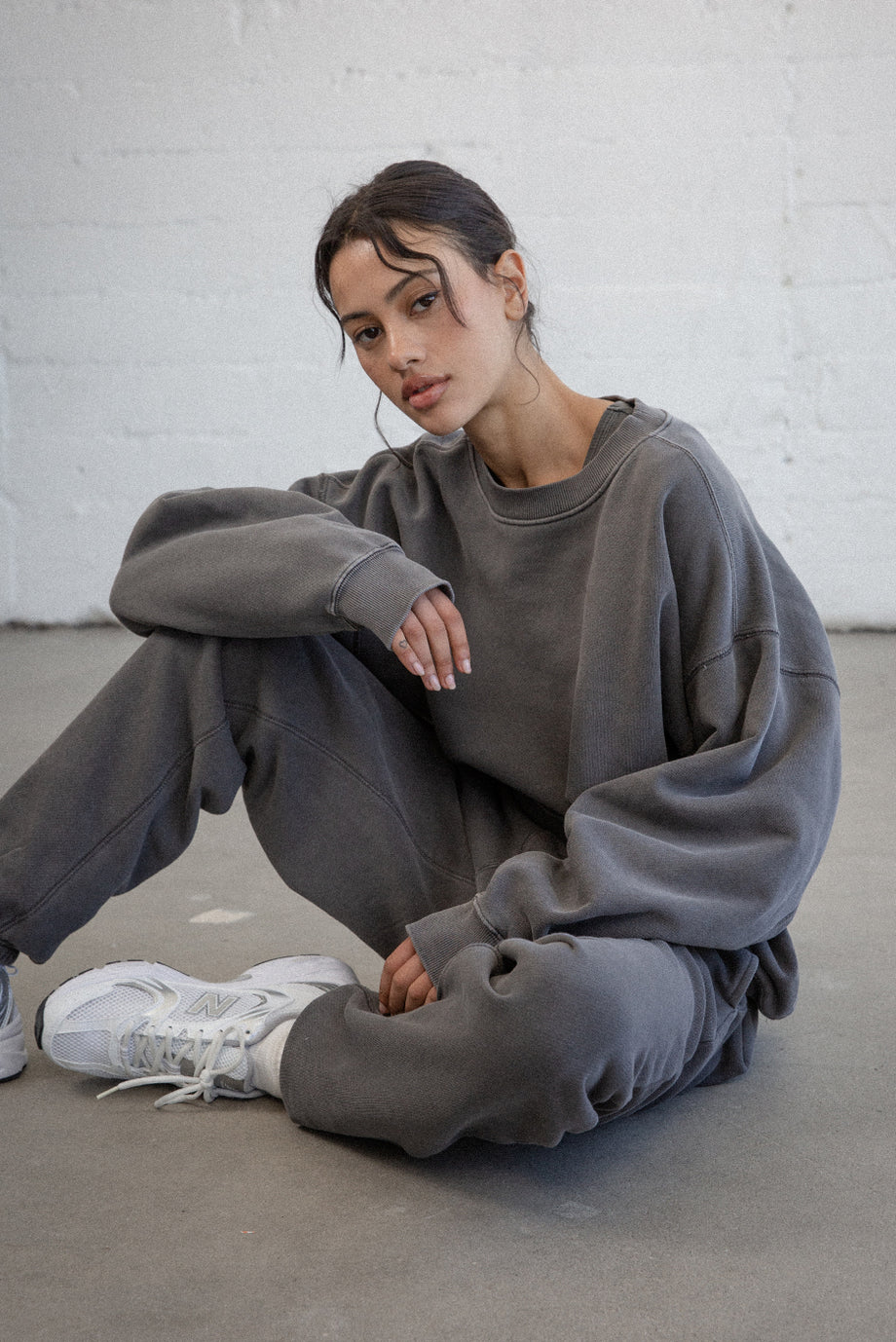 Elwood Oversized Core Crewneck Vintage Grey