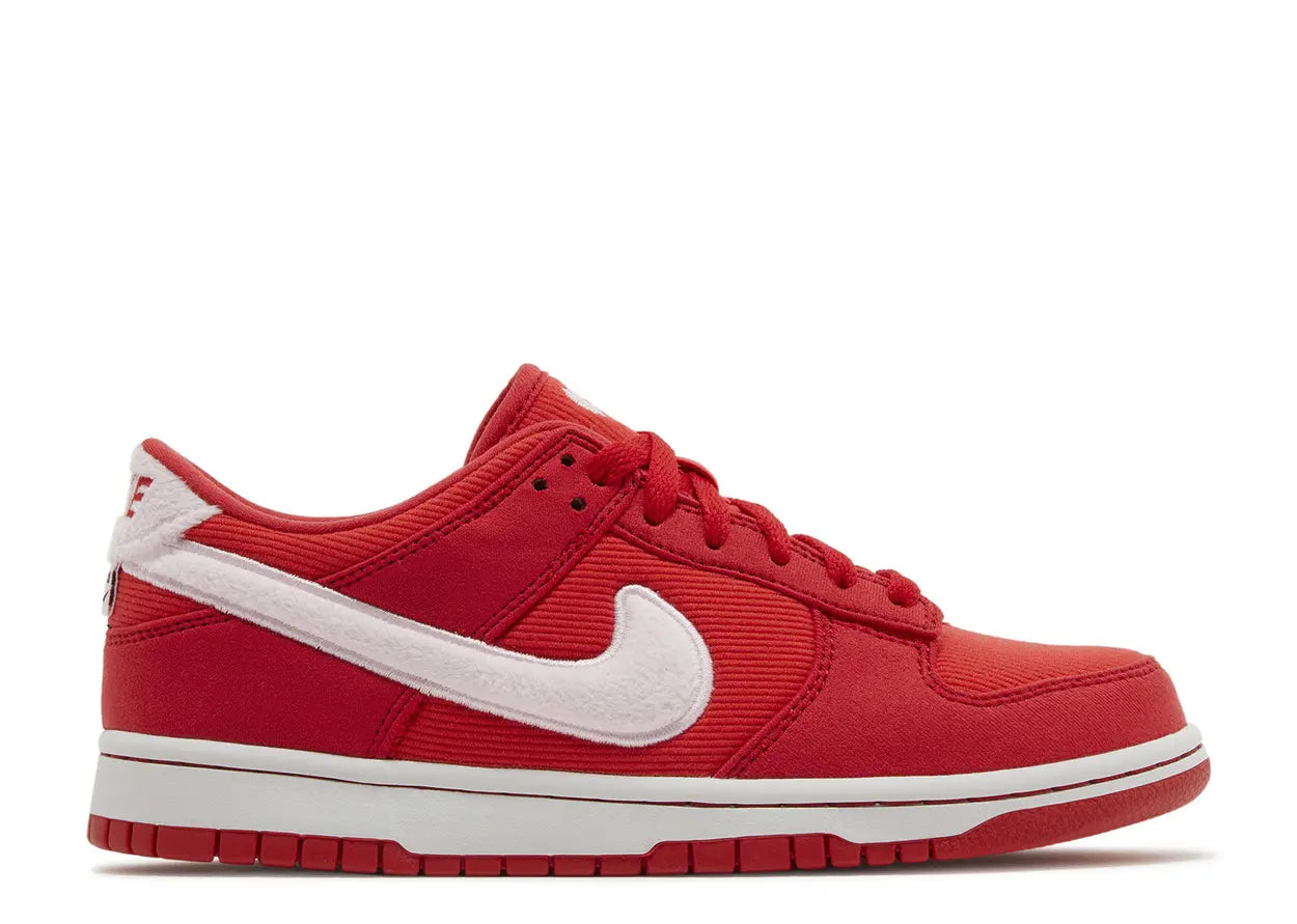 Nike dunk low valentine (GS)