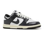 Nike Dunk Low Vintage Panda (W)